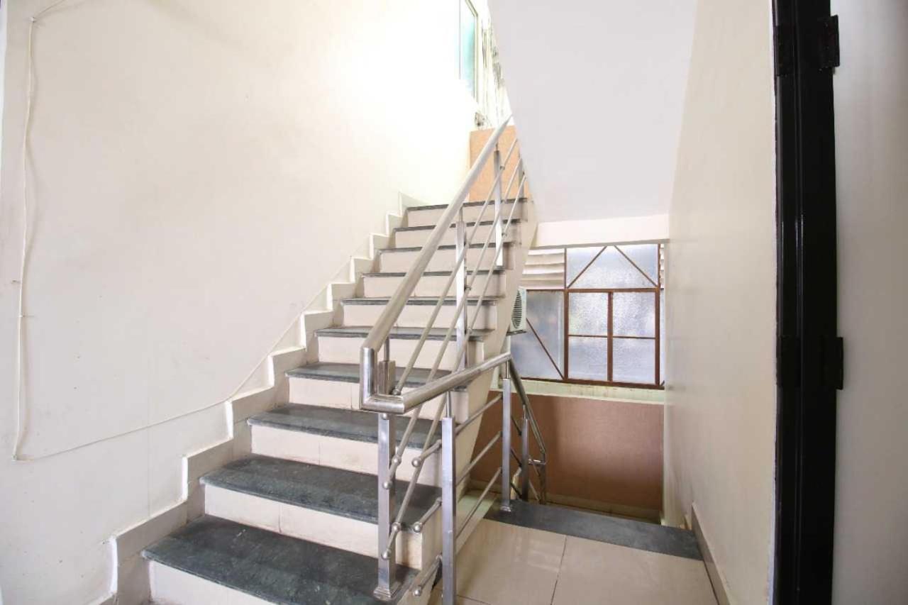 Oyo Hotel Happy Homes Bhopal Exteriör bild