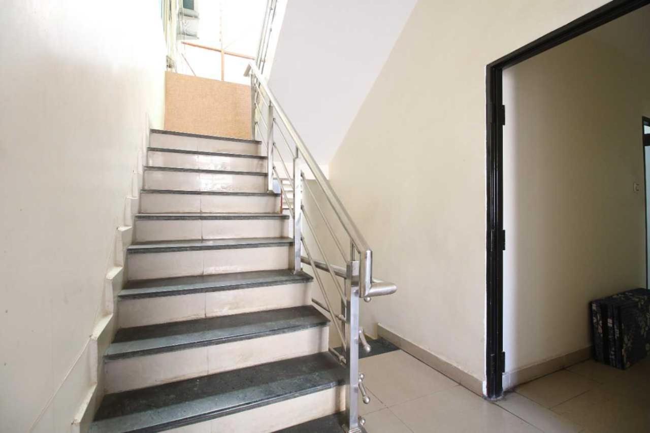 Oyo Hotel Happy Homes Bhopal Exteriör bild